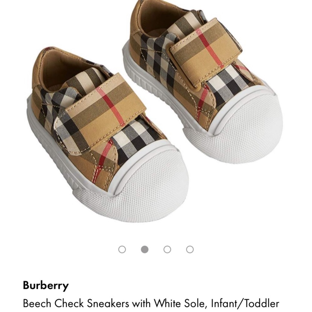 Burberry infant shoes new never worn